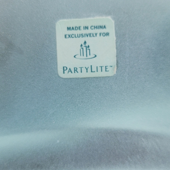 Partylite Beautiful GlassTray For Desserts, Cakes, Strawberries, Candles - Picture 3 of 8